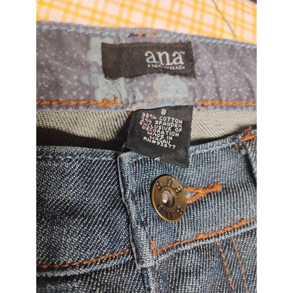 a.n.a Women's Blue Size 8 Boot Flare 5-Pocket Denim Classic Jean - Picture 3 of 8